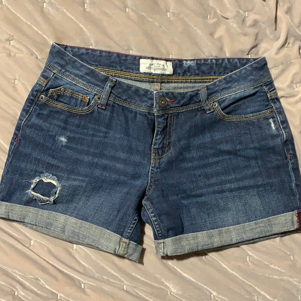 Aeropostale jean shorts size 9/10